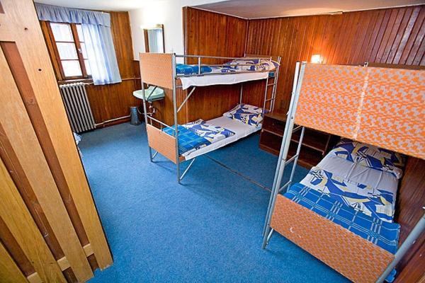 Hostel Schronisko Pttk Samotnia Karpacz Pokoj fotografie